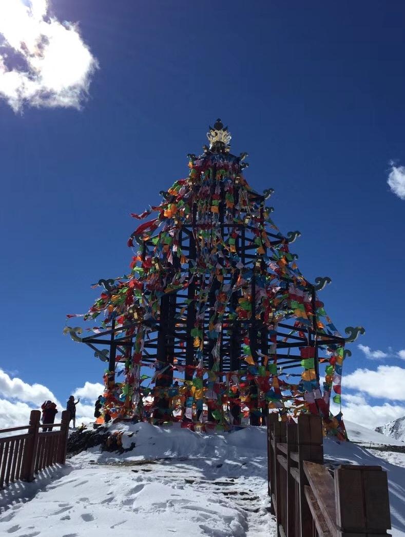 雪山之巅